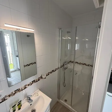 Estudio Con Terraza Апартаменты *